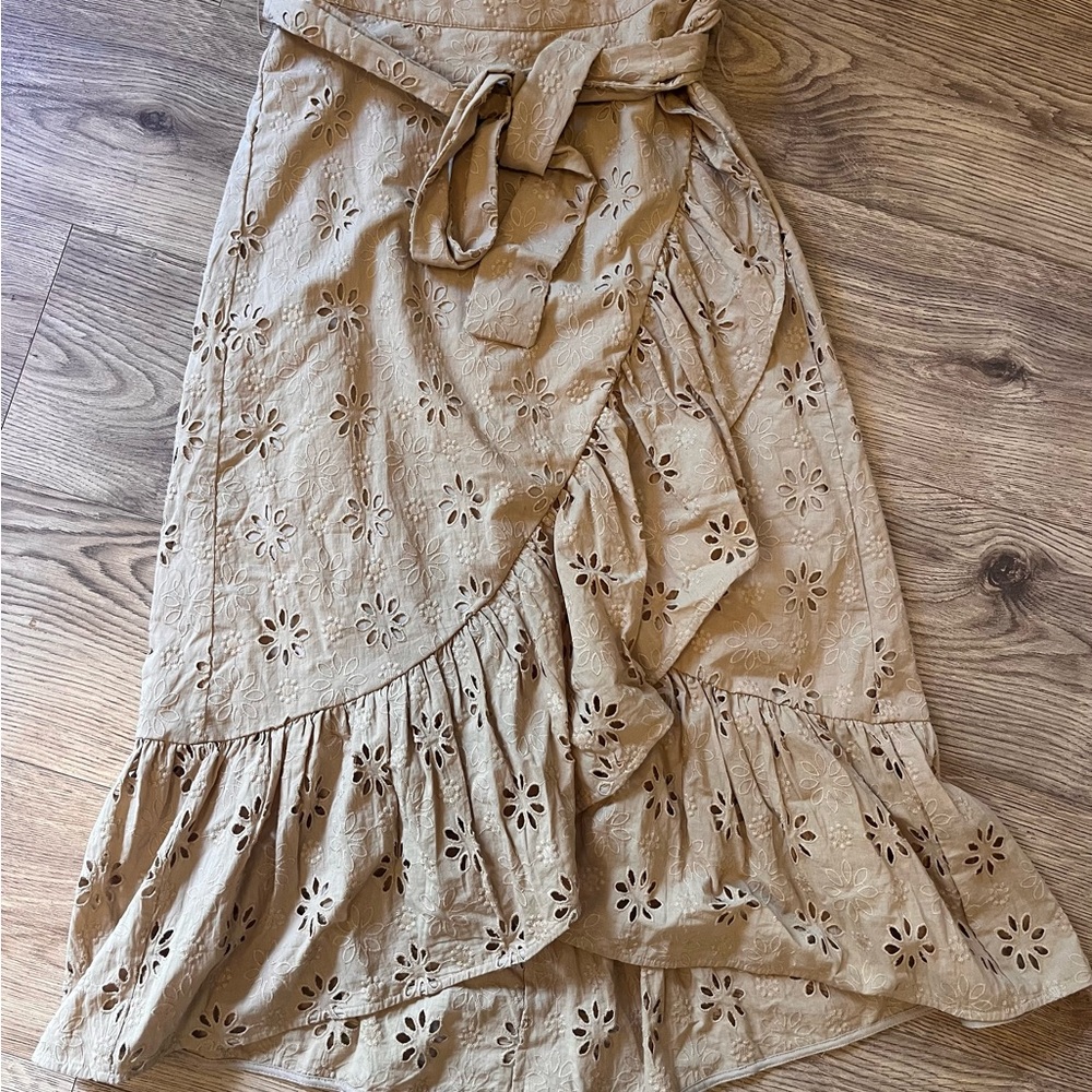 Ann Taylor Beige Eyelet Midi Skirt